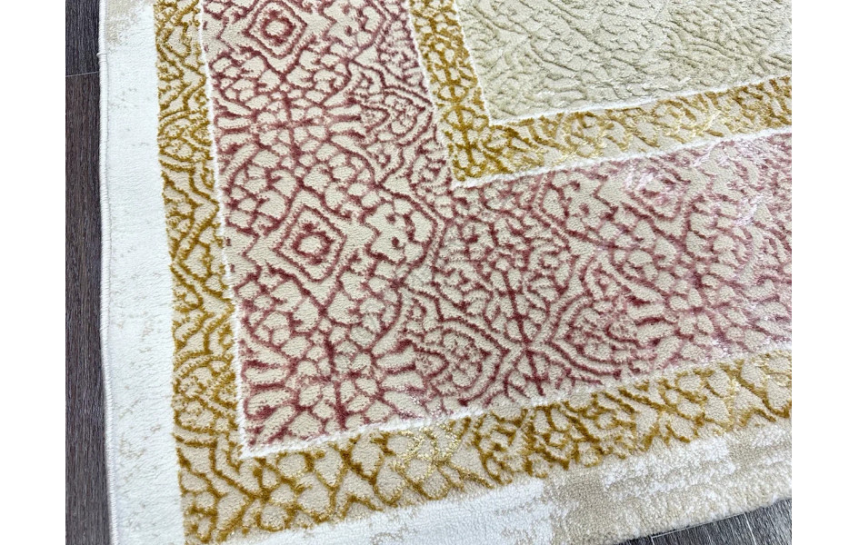 Розовый ковер A3582A_IVORY PINK Lowa