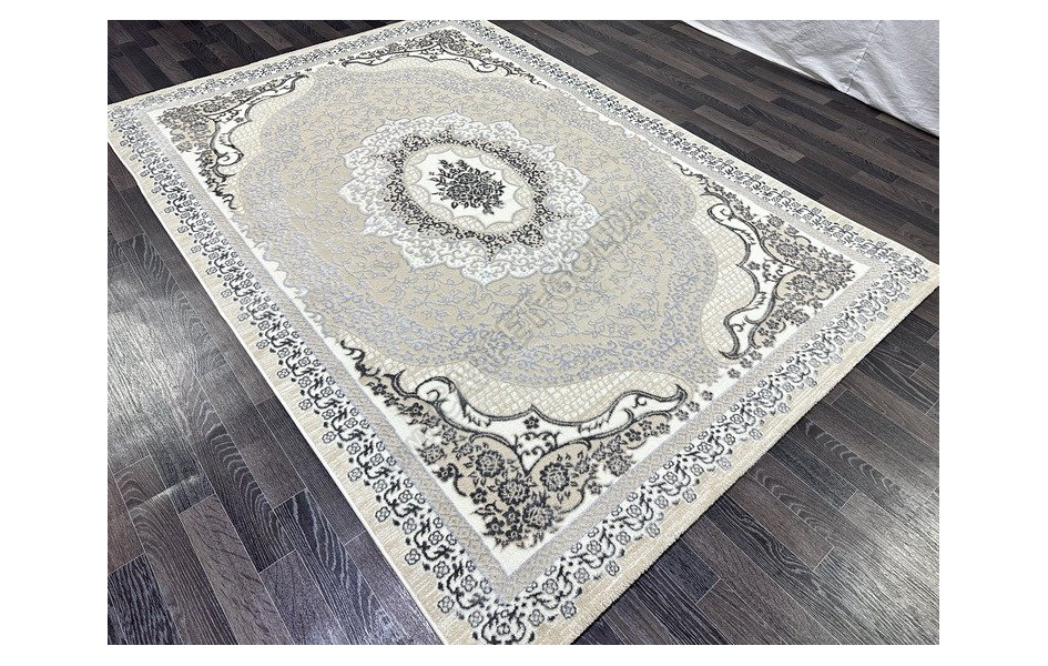 Q010A_GREY FDY / CREAM SHRINK Platinium vip